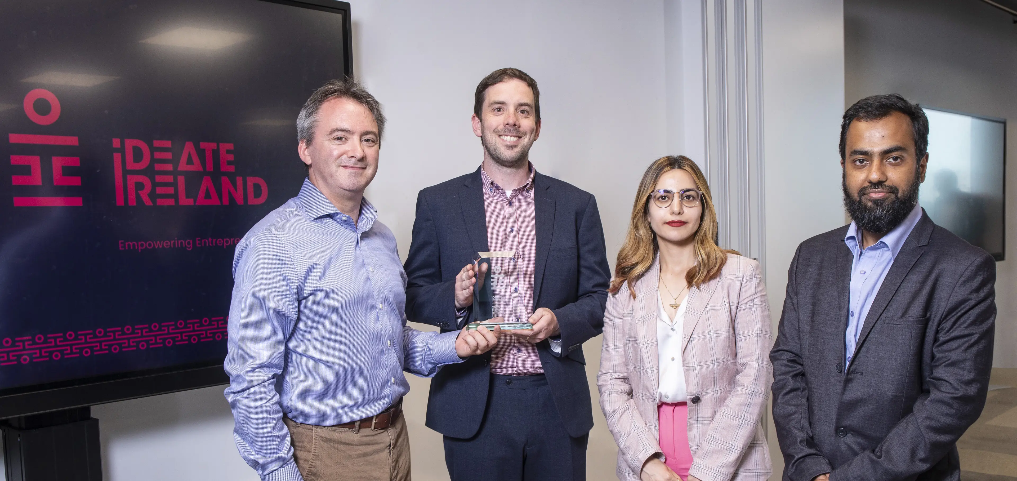 Pictured left to right is Eamonn Sayers, Guinness Enterprise Centre with first runners-up LEP Biomedical, led by Dr. Alan Hibbitts, Dr. Golestan Salimbeigi, and Dr. Tauseef Ahmad of the Royal College of Surgeons in Ireland.